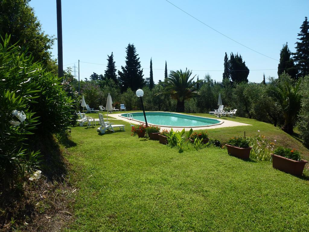 Agriturismo Poggio Al Tesoro 크레스피나 객실 사진
