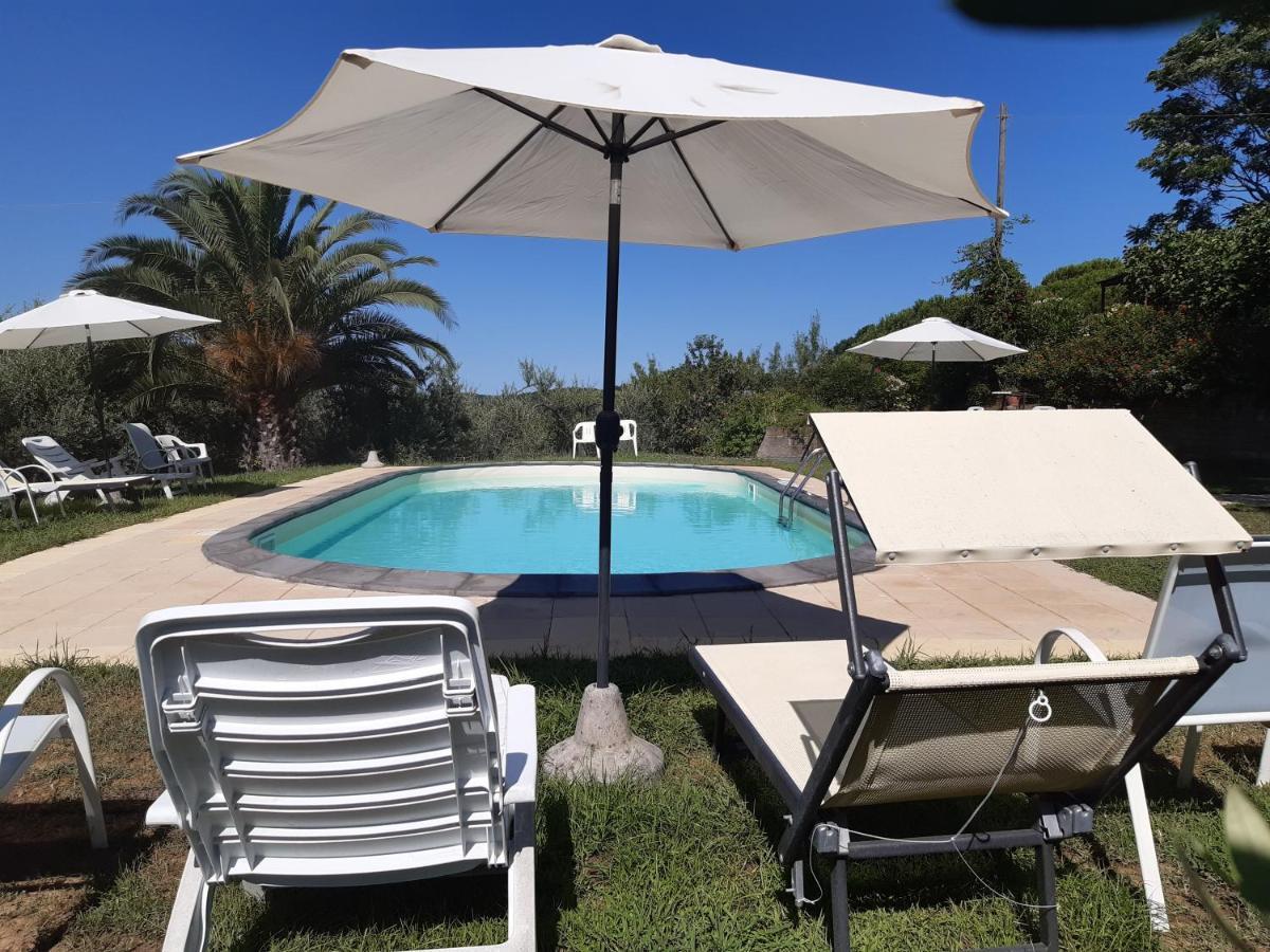 Agriturismo Poggio Al Tesoro 크레스피나 외부 사진