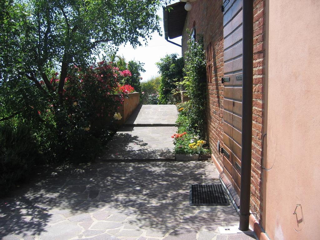 Agriturismo Poggio Al Tesoro 크레스피나 객실 사진