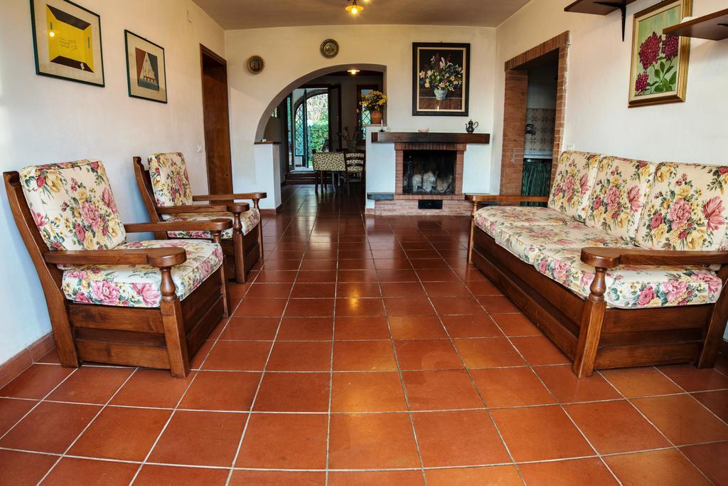 Agriturismo Poggio Al Tesoro 크레스피나 외부 사진