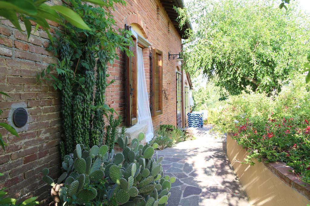 Agriturismo Poggio Al Tesoro 크레스피나 외부 사진