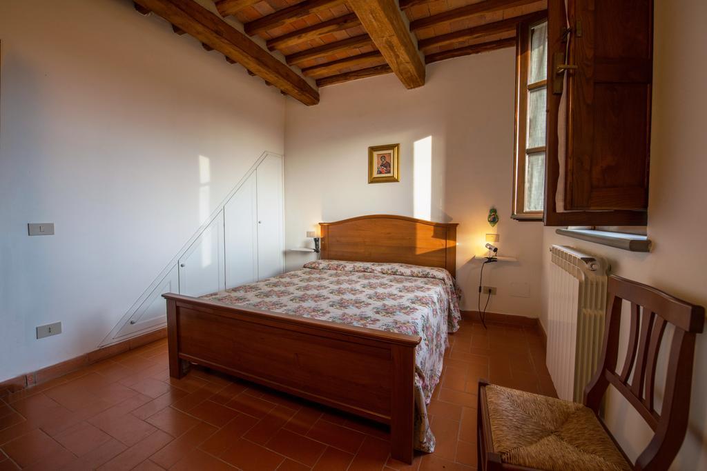 Agriturismo Poggio Al Tesoro 크레스피나 외부 사진